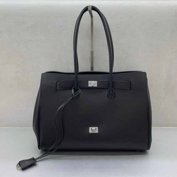 Balenciaga Bel Air Medium Carry All Bag