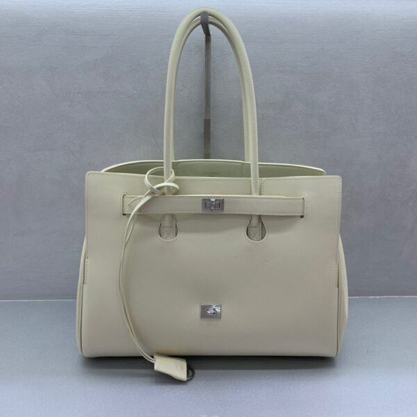 Balenciaga Bel Air Medium Carry All Bag