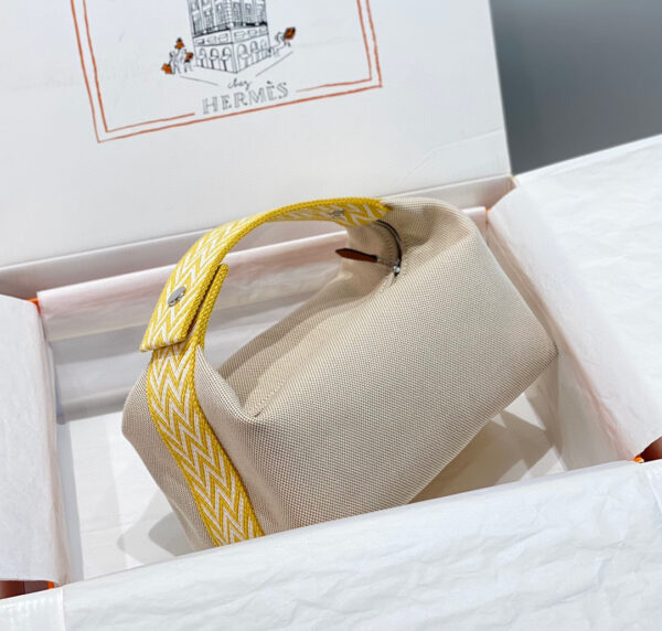 Hermes Bride-a-Brac case