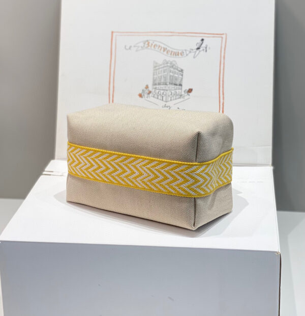 Hermes Bride-a-Brac case