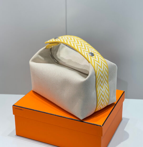 Hermes Bride-a-Brac case