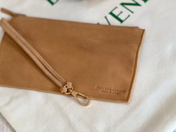 Bottega Veneta BV Medium Arco Tote Bag