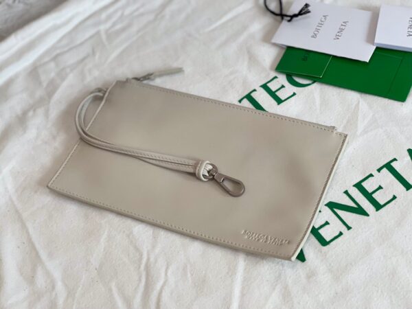 Bottega Veneta BV Medium Arco Tote Bag