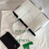Bottega Veneta BV Medium Arco Tote Bag