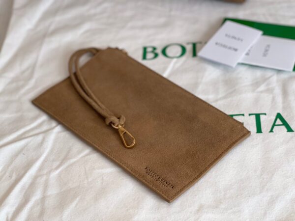 Bottega Veneta BV Medium Arco Tote Bag