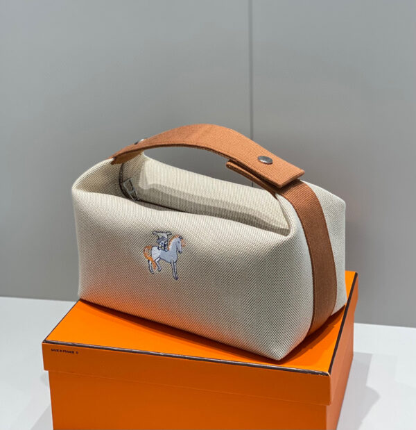 Hermes Bride-a-Brac case