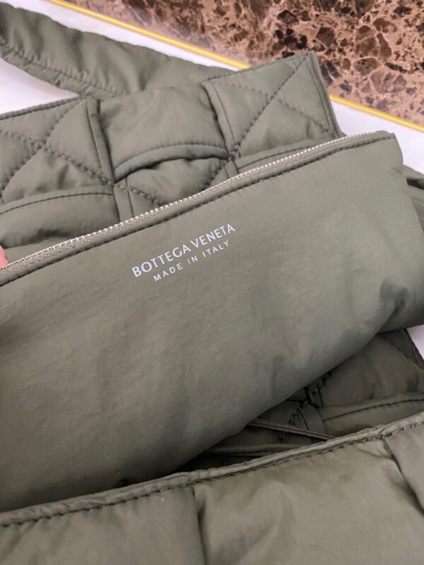 Bottega Veneta Cassette