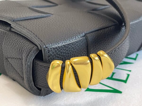 Bottega Veneta Cassette