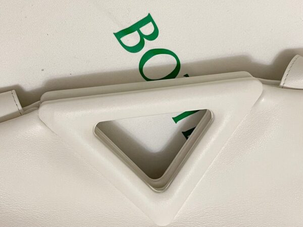 Bottega Veneta The Triangle