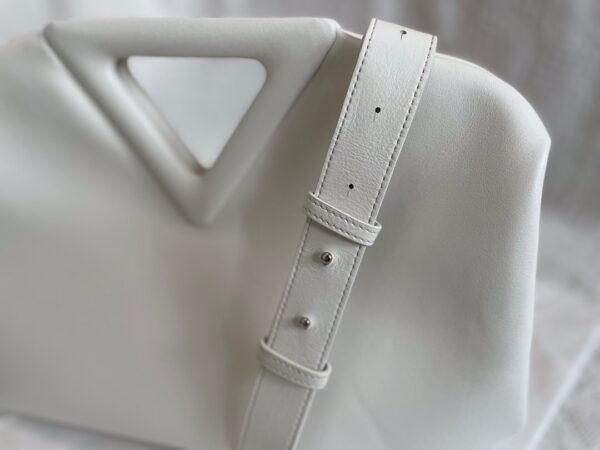 Bottega Veneta The Triangle