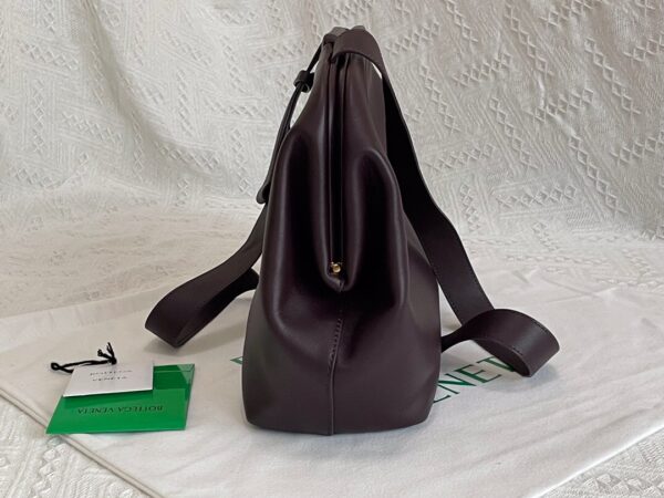 Bottega Veneta The Triangle
