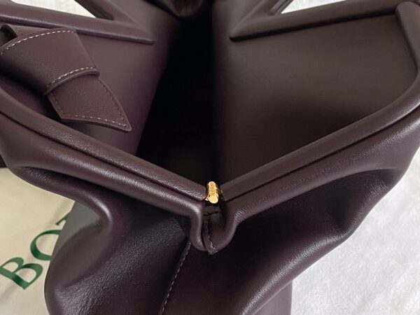 Bottega Veneta The Triangle