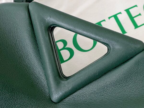 Bottega Veneta The Triangle