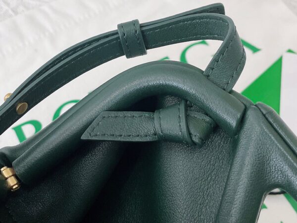 Bottega Veneta The Triangle