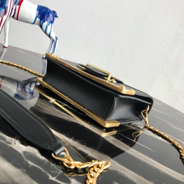 Prada Cahier