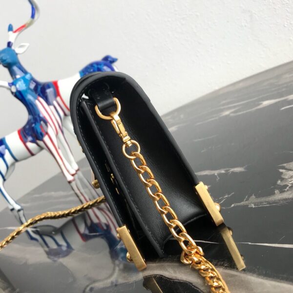 Prada Cahier