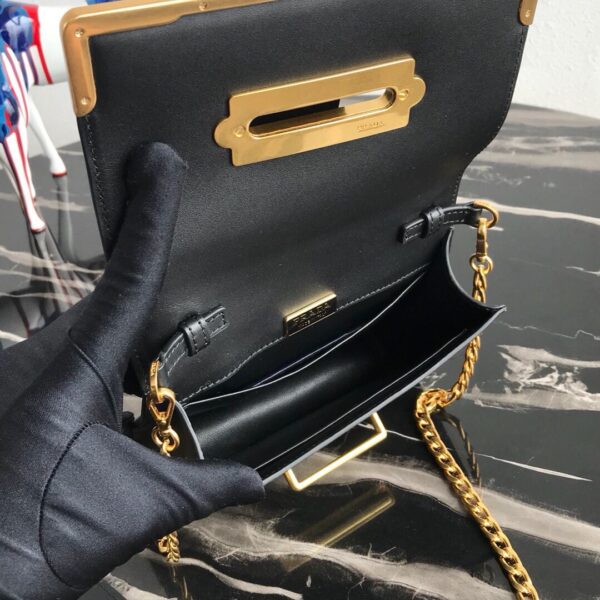 Prada Cahier