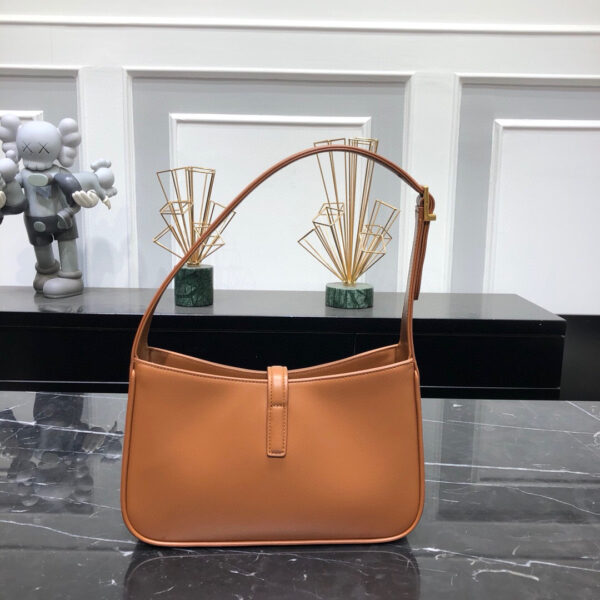YSL Hobo