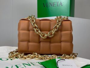 Bottega Veneta The Chain Cassette