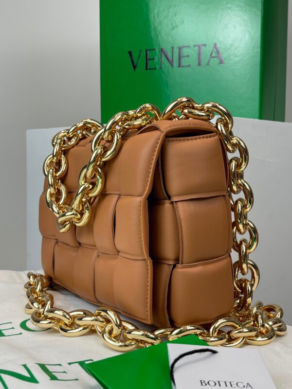 Bottega Veneta The Chain Cassette