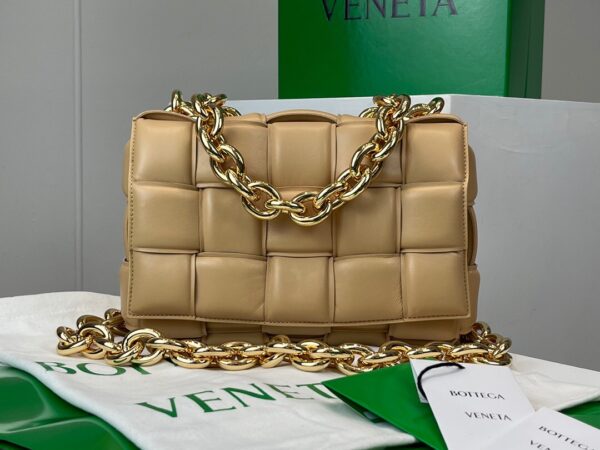 Bottega Veneta The Chain Cassette