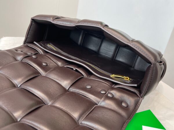 Bottega Veneta The Chain Cassette