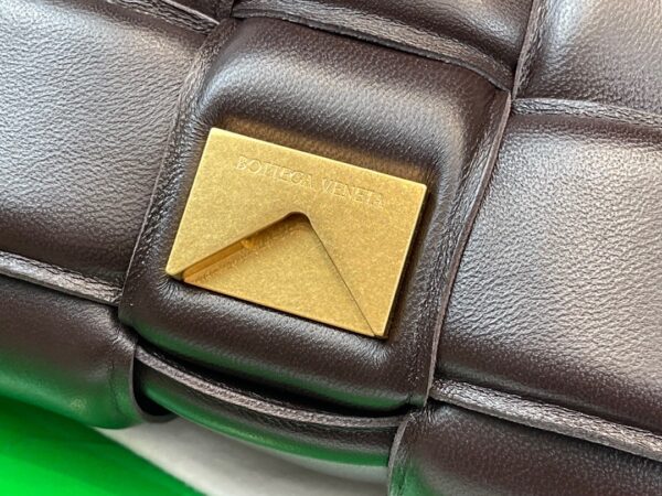 Bottega Veneta The Chain Cassette