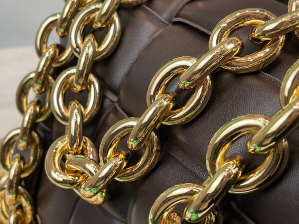 Bottega Veneta The Chain Cassette