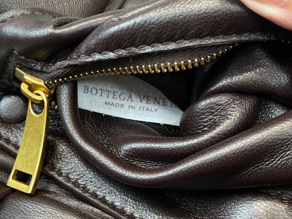 Bottega Veneta The Chain Cassette