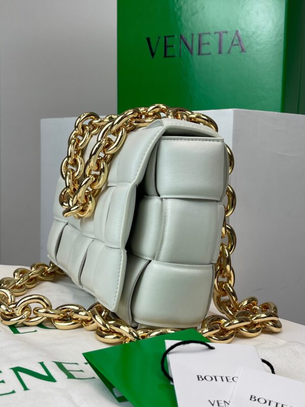 Bottega Veneta The Chain Cassette