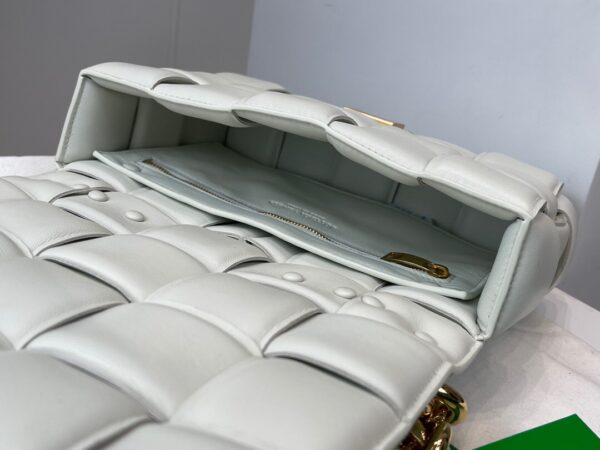 Bottega Veneta The Chain Cassette