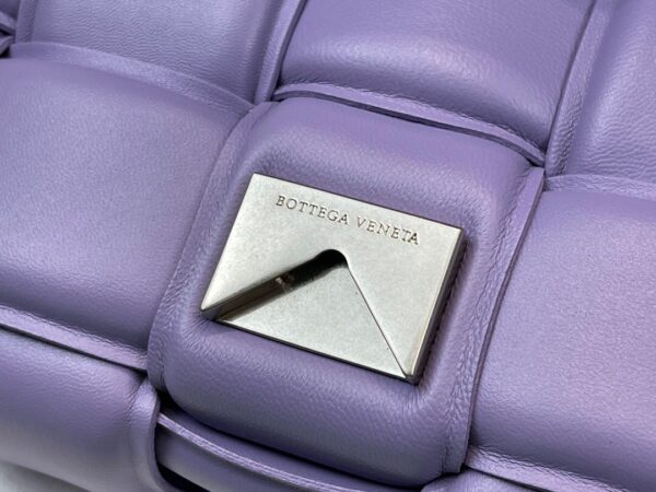 Bottega Veneta The Chain Cassette