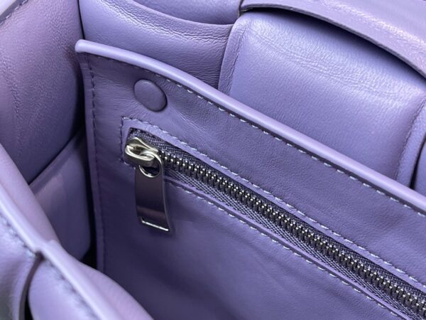 Bottega Veneta The Chain Cassette