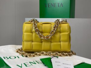 Bottega Veneta The Chain Cassette