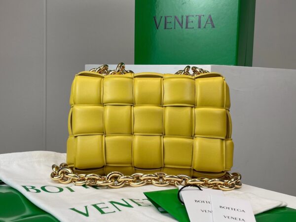 Bottega Veneta The Chain Cassette