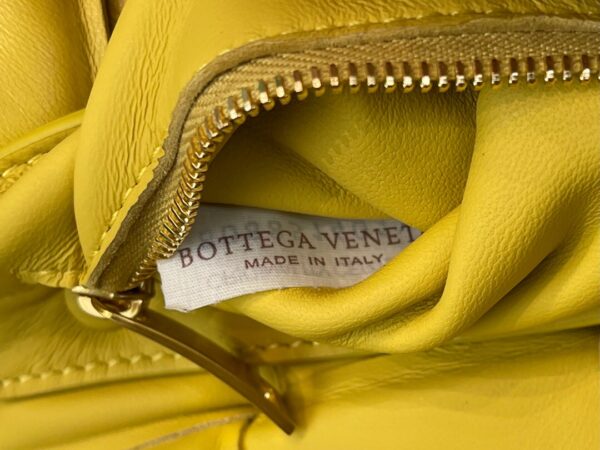 Bottega Veneta The Chain Cassette