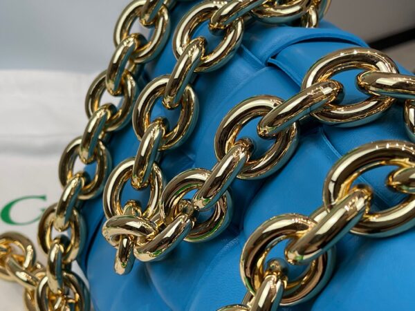 Bottega Veneta The Chain Cassette