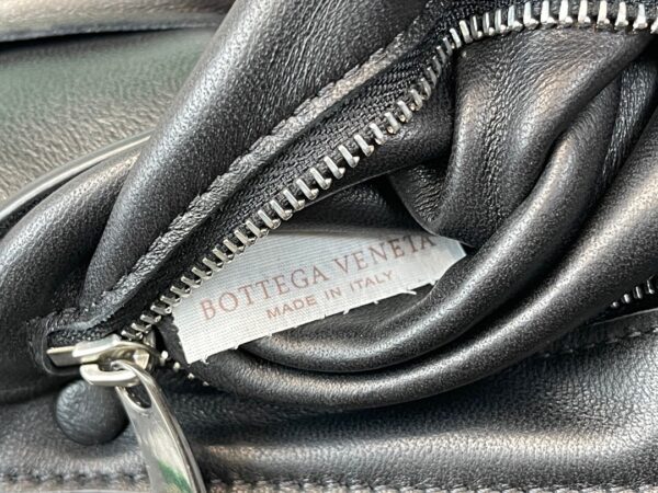 Bottega Veneta The Chain Cassette