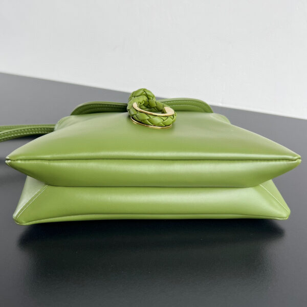 Bottega Veneta BV Baby Liberta