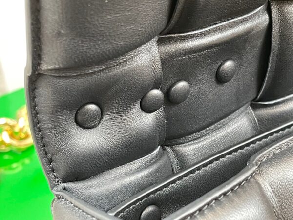 Bottega Veneta The Chain Cassette