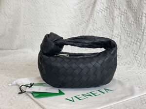 Bottega Veneta Mini Jodie