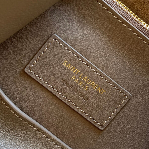 YSL LE5A7 supple LARGE in grained leather