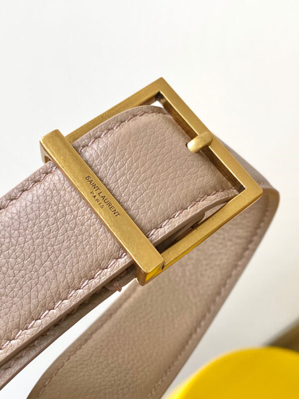 YSL LE5A7 supple LARGE in grained leather