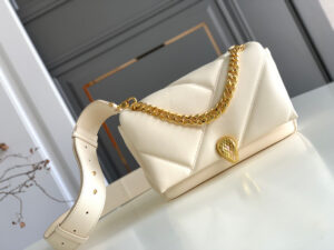 Bvlgari Shoulder Bag