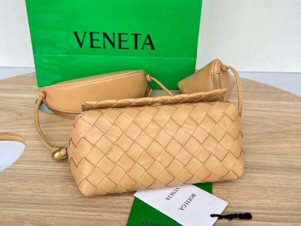 Bottega Veneta Multi Cross Body Pouch
