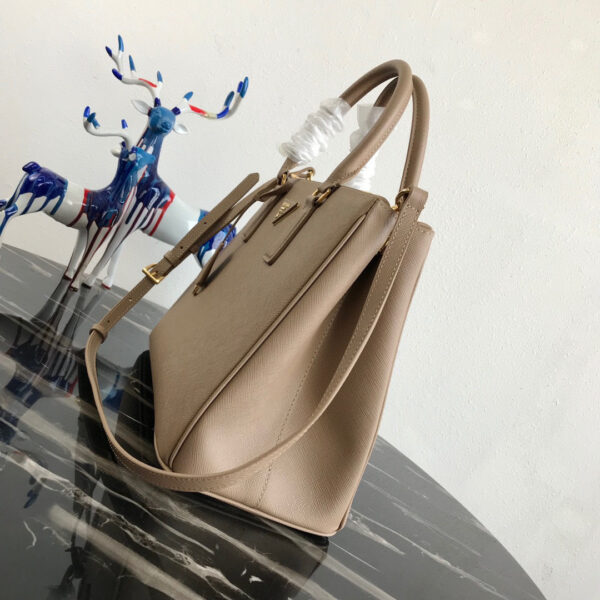 Large Prada Galleria Saffiano leather bag