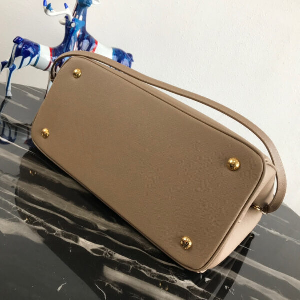 Large Prada Galleria Saffiano leather bag