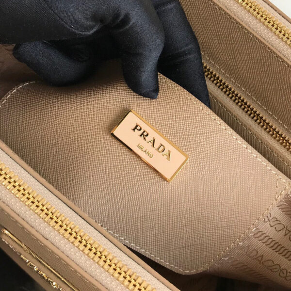 Large Prada Galleria Saffiano leather bag