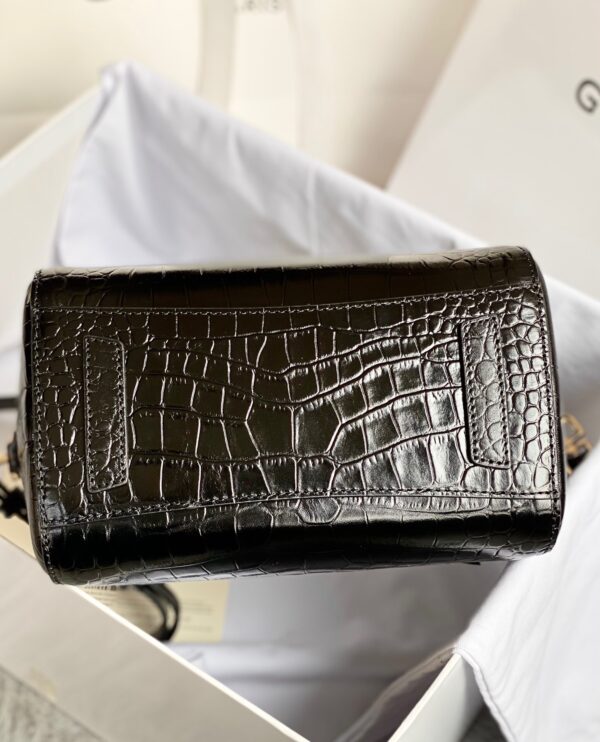 Givenchy Antigona Mini