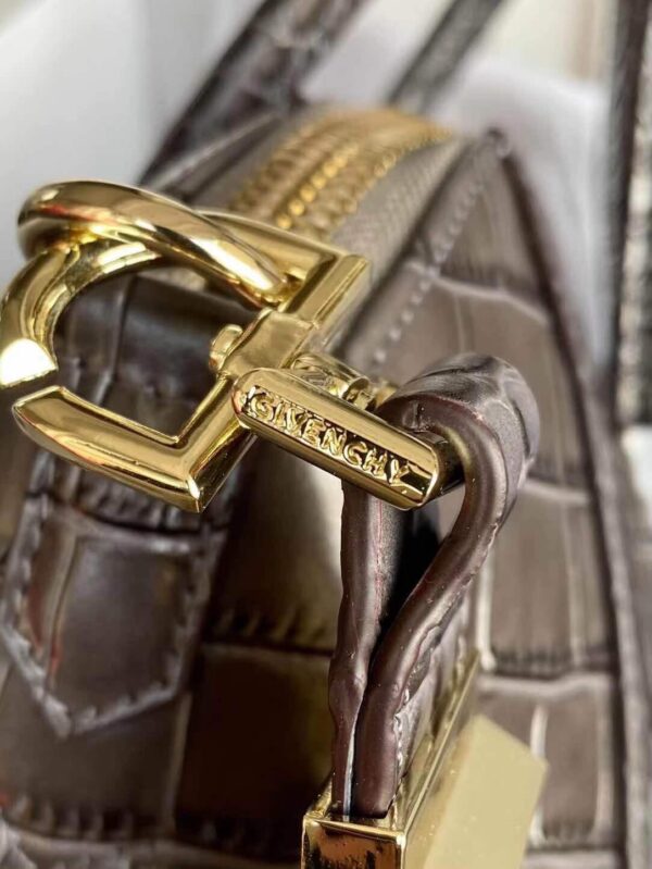Givenchy Antigona Small